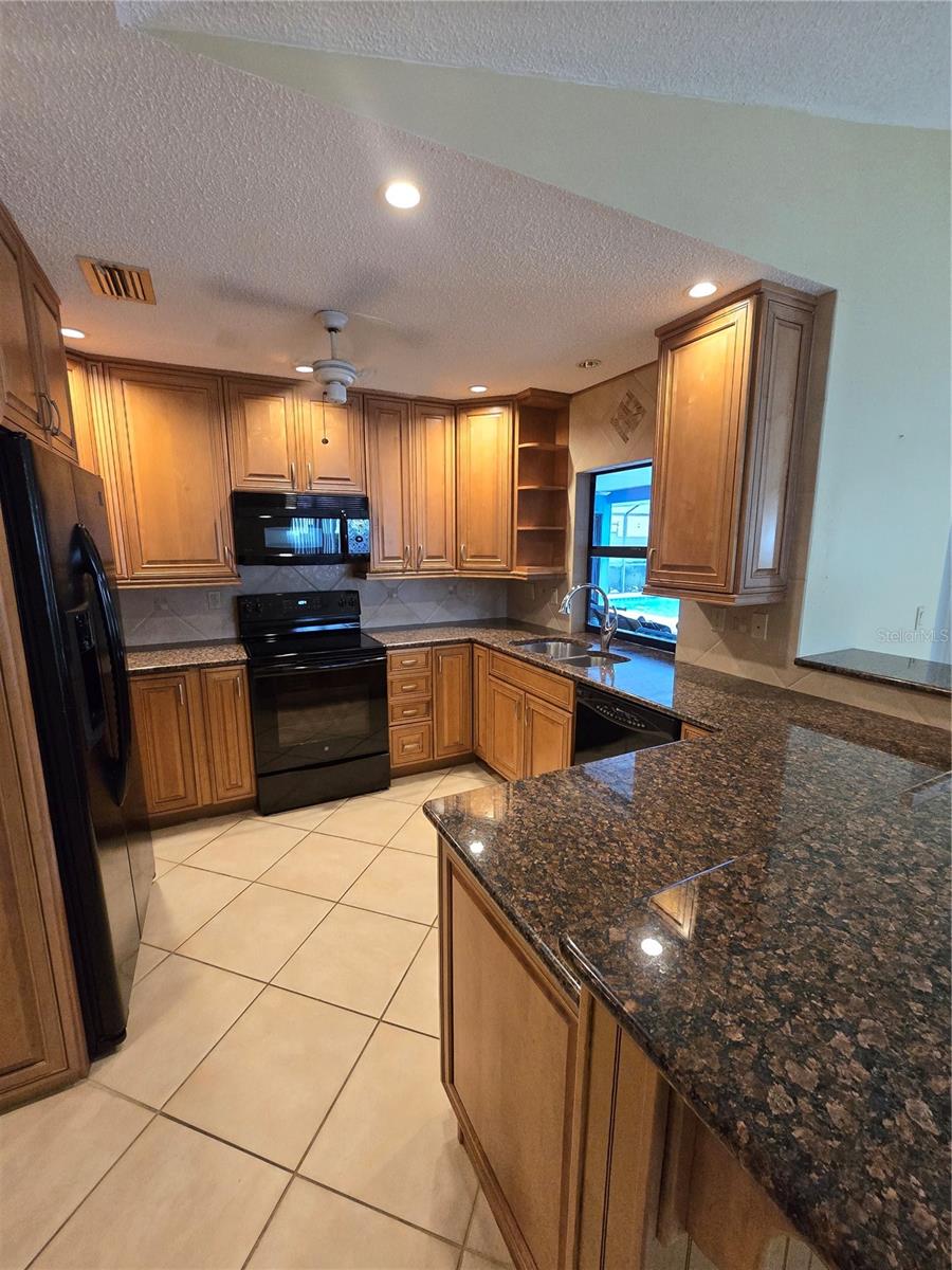 COUNTRY OAKS PH II - Residential