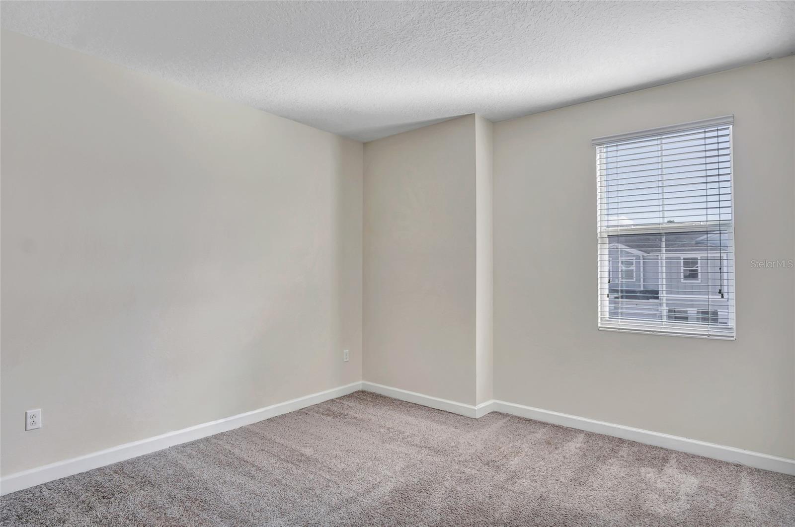 STOREY LAKE TR K - Residential