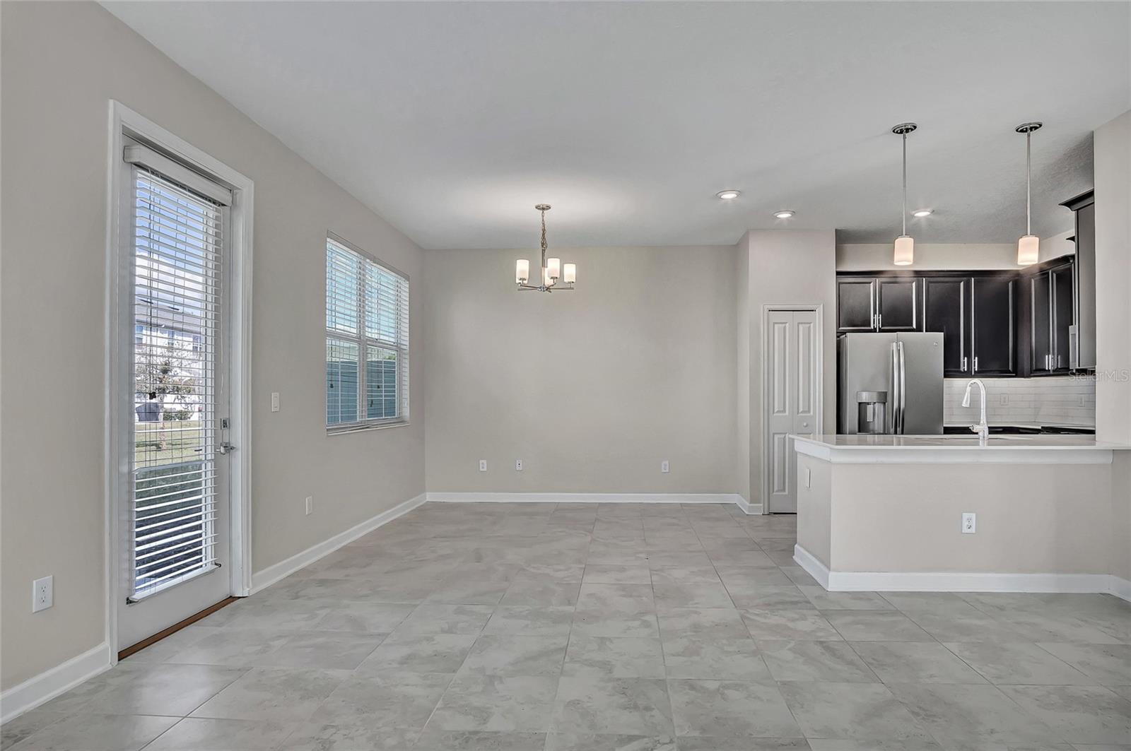 STOREY LAKE TR K - Residential