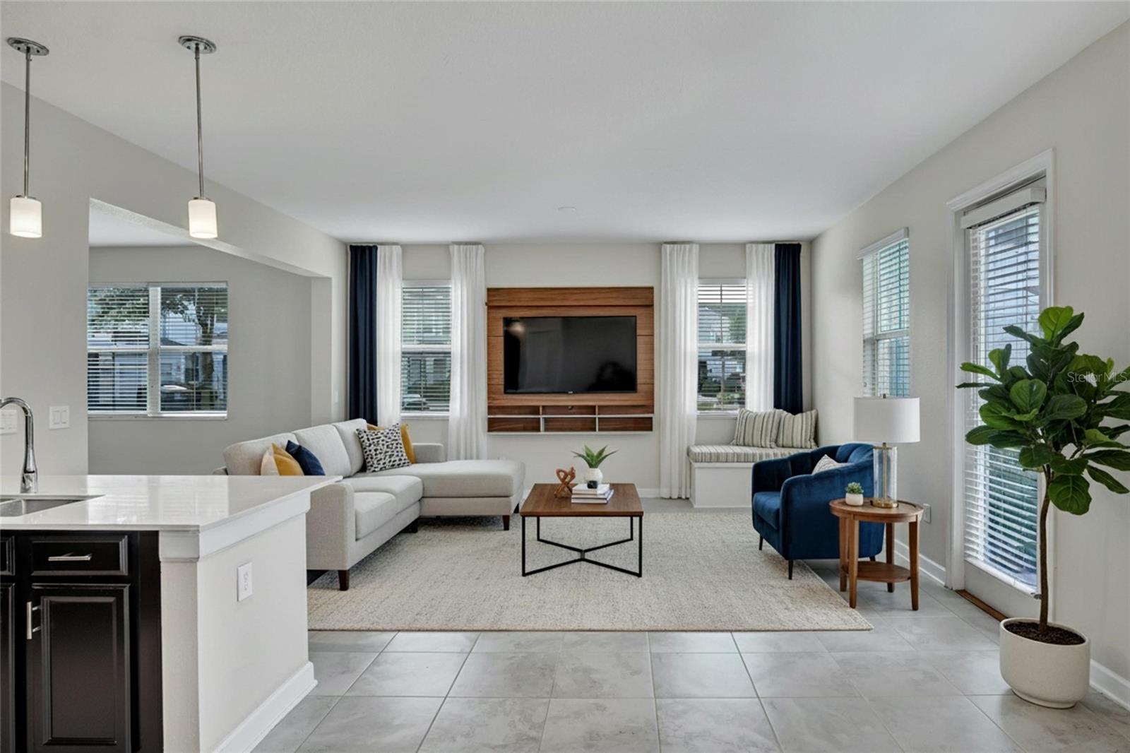 STOREY LAKE TR K - Residential