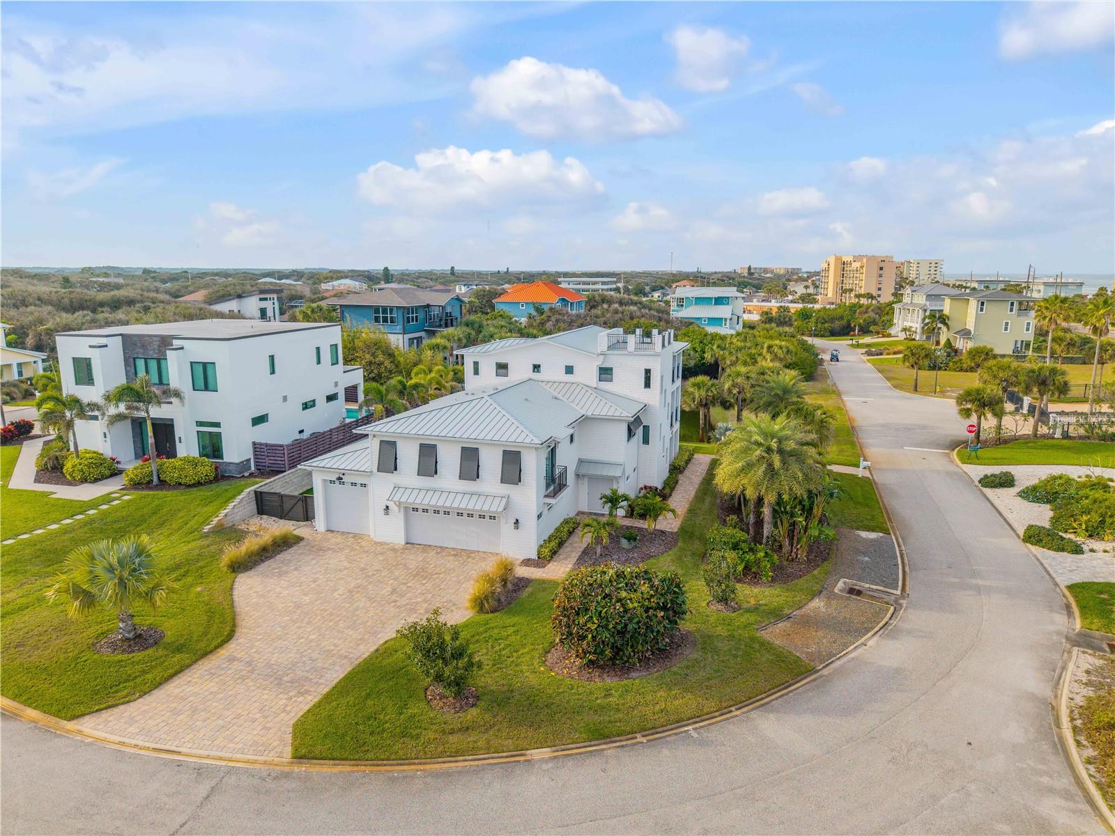 LAS OLAS PH 01 & 02 - Residential