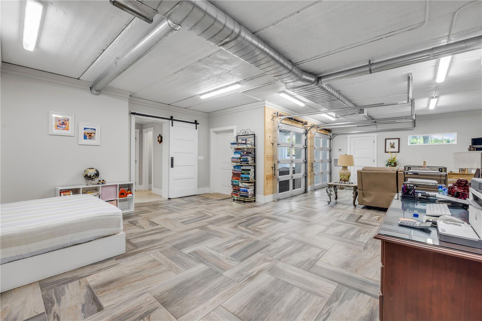 LAS OLAS PH 01 & 02 - Residential