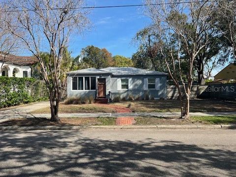 A home in TAMPA