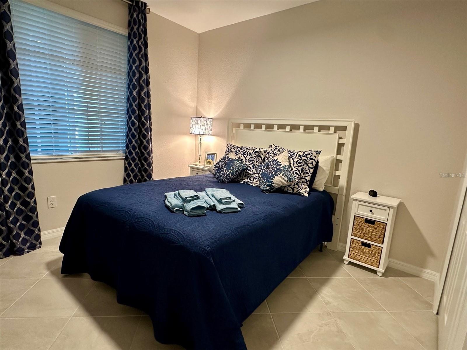 WELLEN PARK GOLF & COUNTRY CLUB - Residential Lease