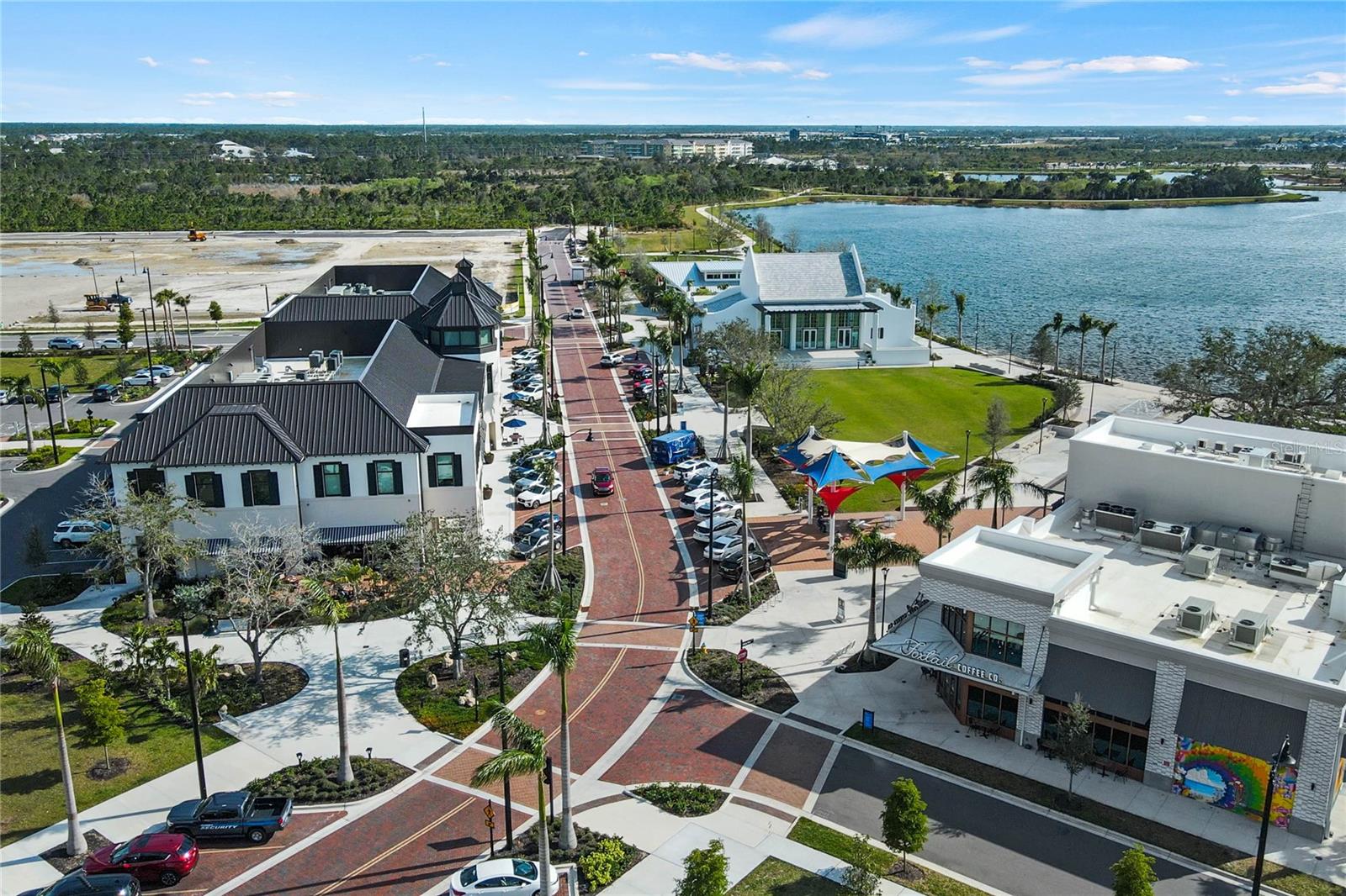 WELLEN PARK GOLF & COUNTRY CLUB - Residential Lease
