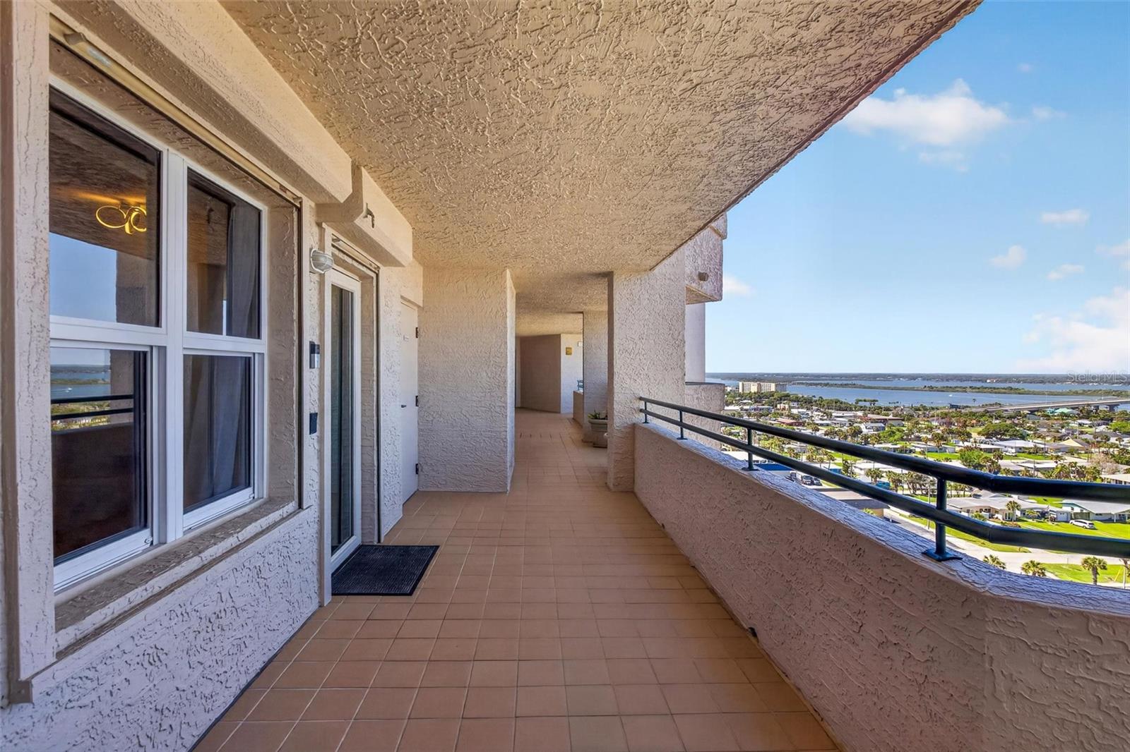 DIMUCCI TWIN TOWERS N & S - Residential