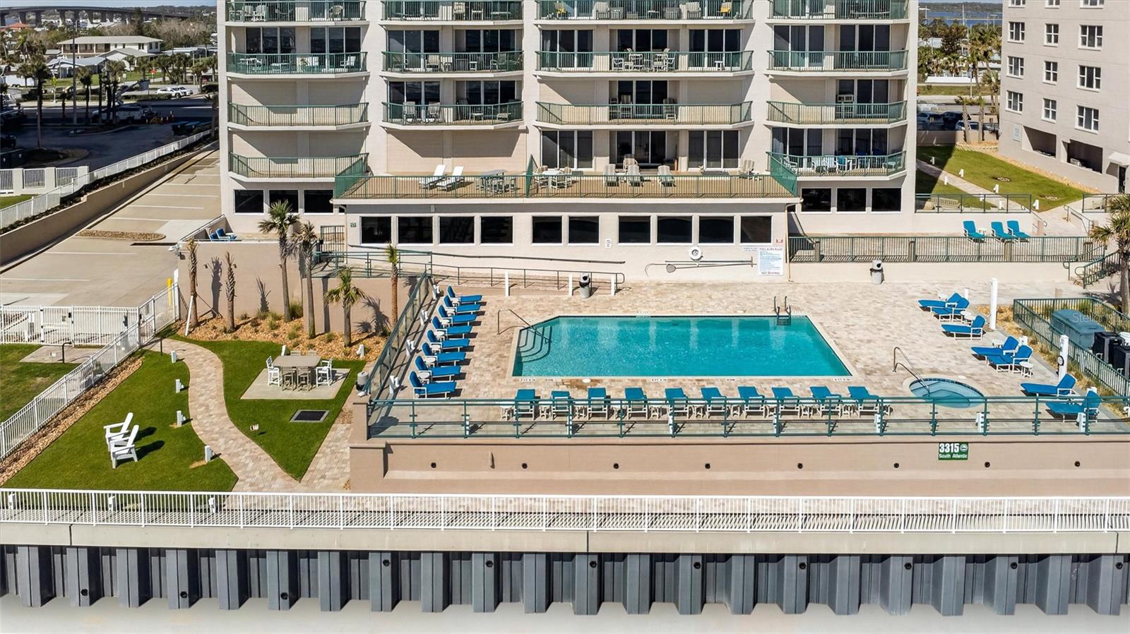 DIMUCCI TWIN TOWERS N & S - Residential