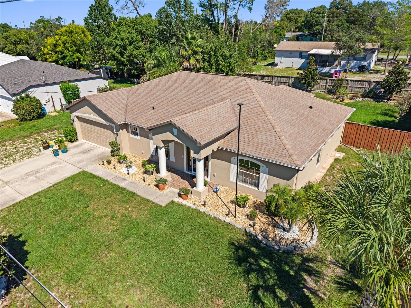 5252 MENTMORE
