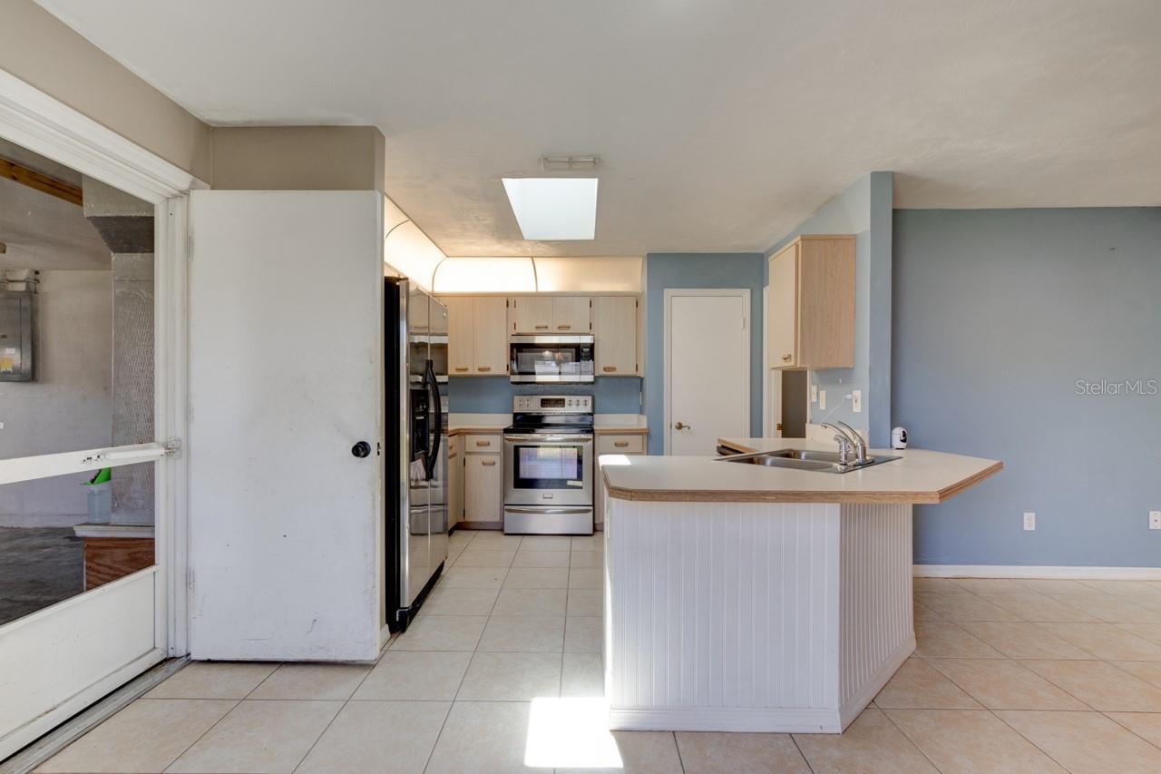 HARBOUR TOWN VILLAGE - Residential