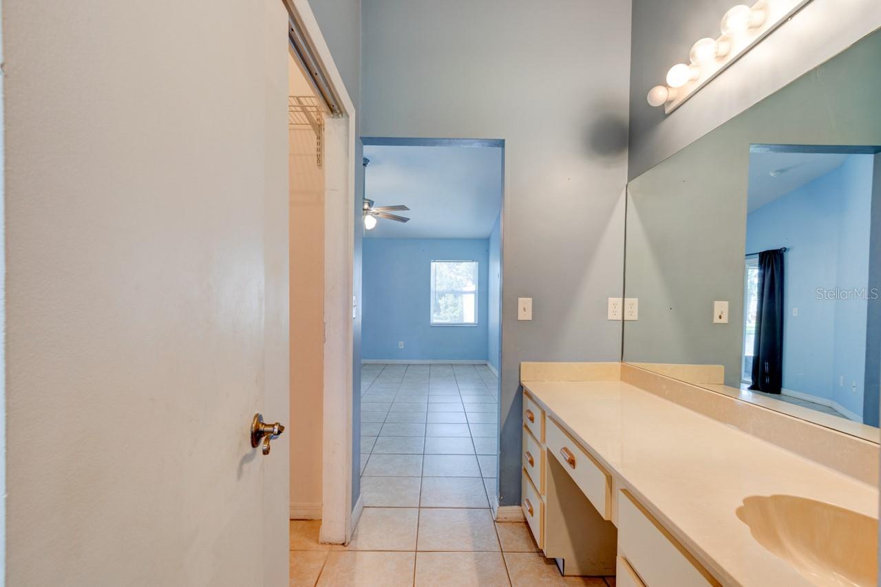 HARBOUR TOWN VILLAGE - Residential