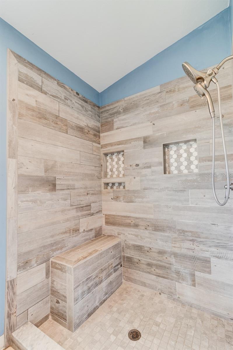 HARBOUR TOWN VILLAGE - Residential