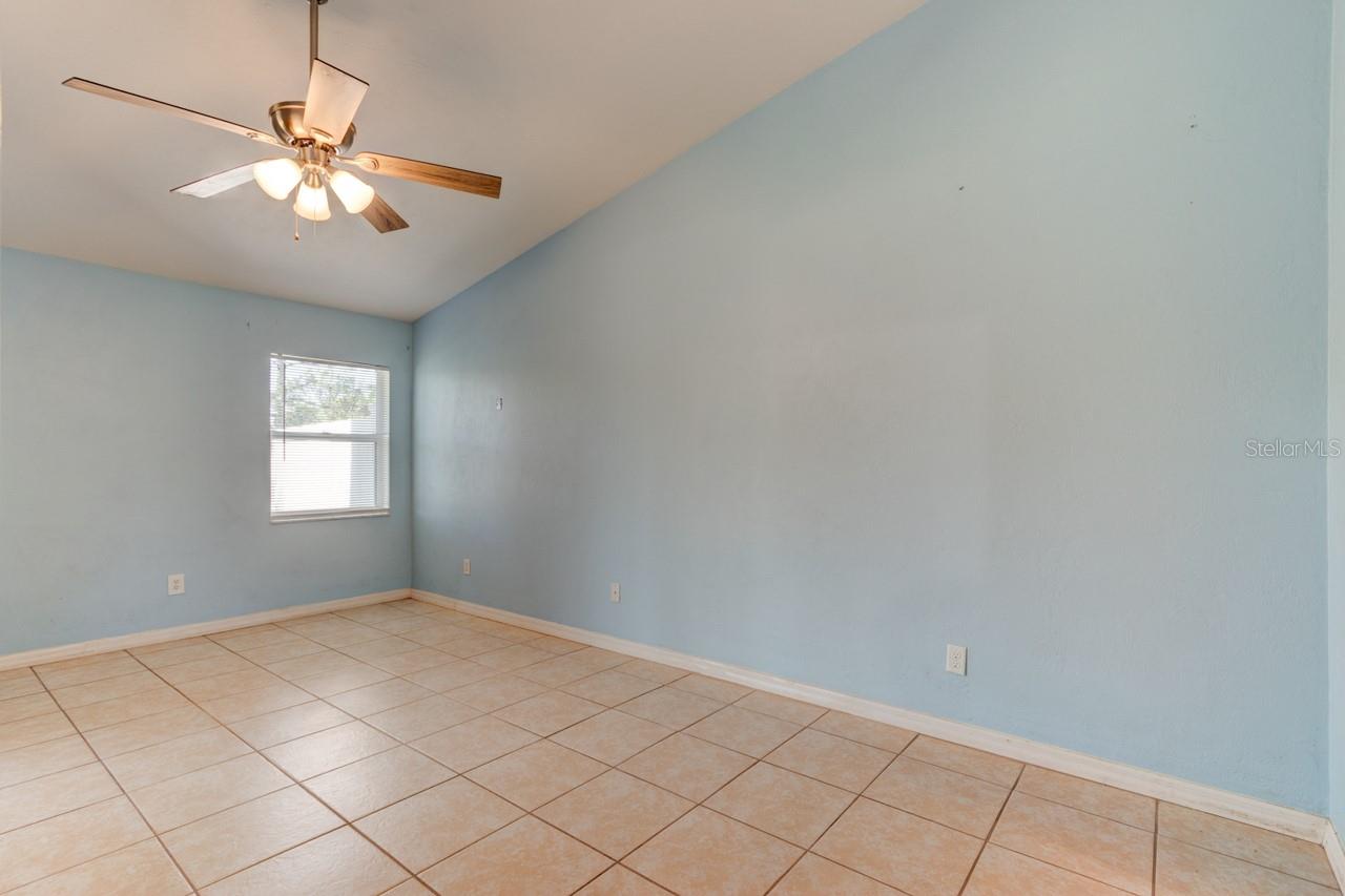 HARBOUR TOWN VILLAGE - Residential