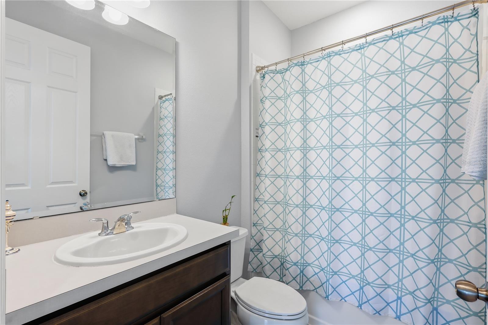 HANOVER LAKES PH 4 - Residential