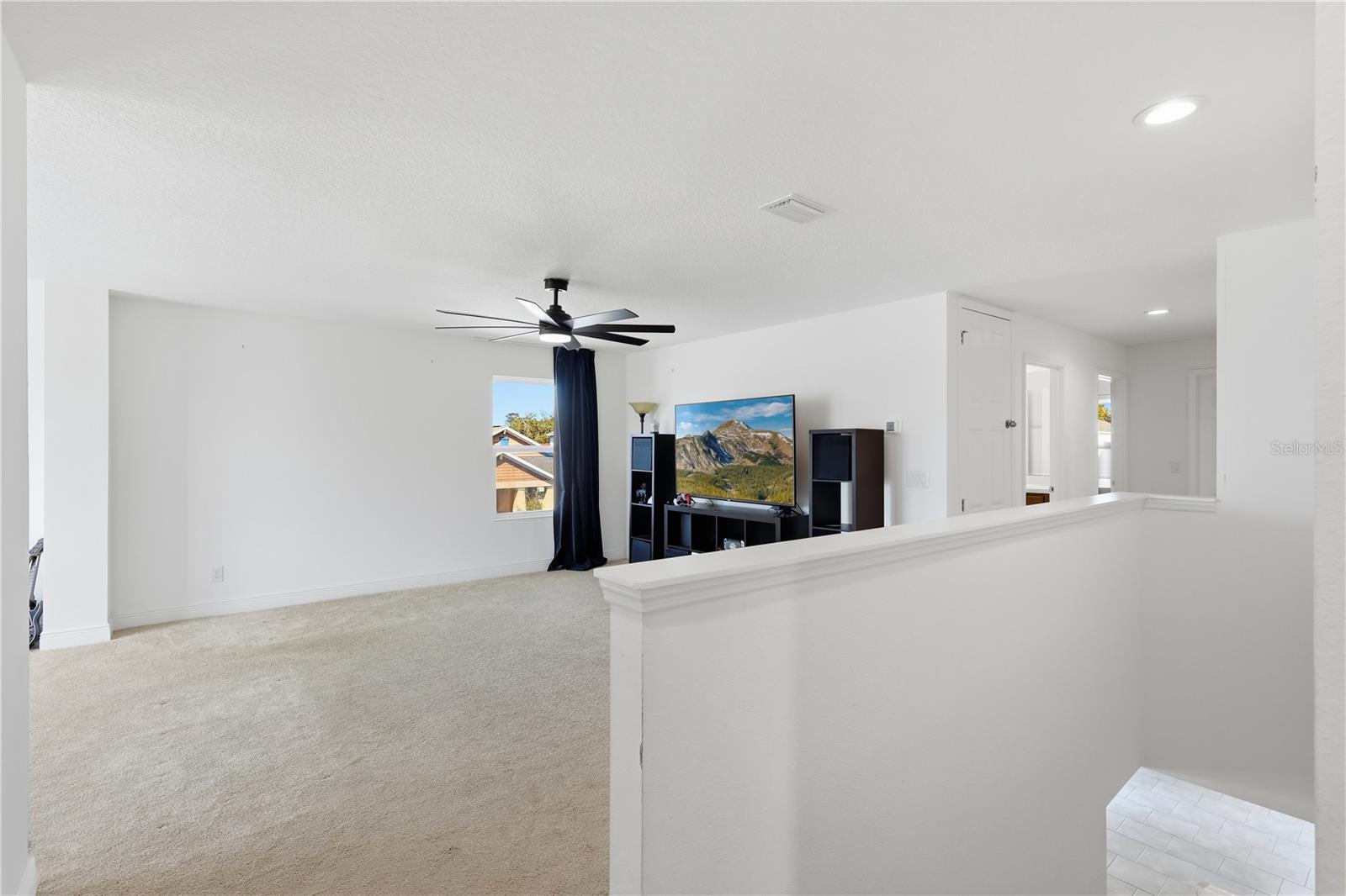 HANOVER LAKES PH 4 - Residential