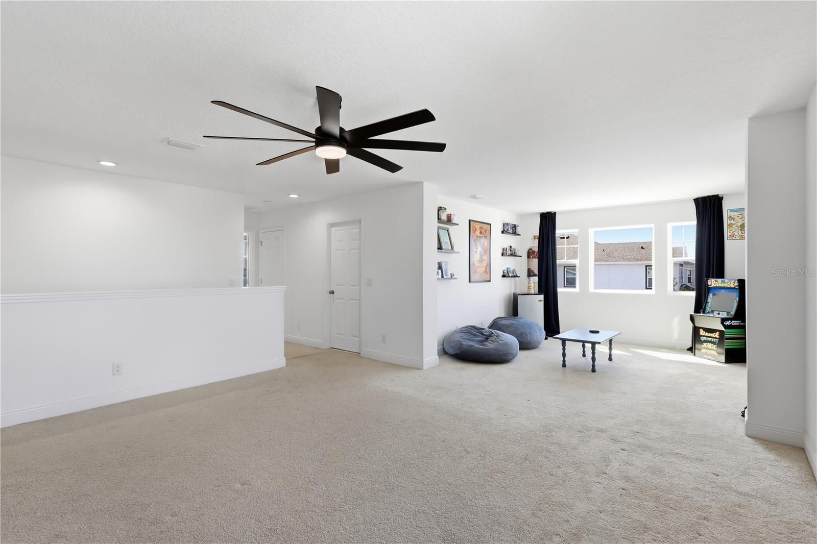 HANOVER LAKES PH 4 - Residential