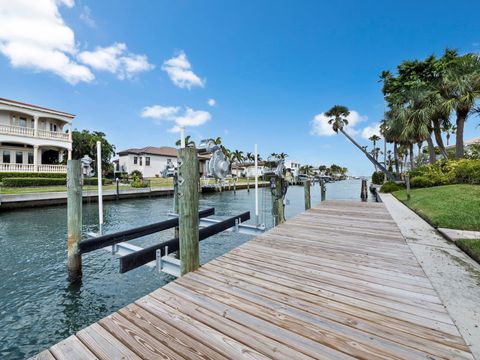 Tiny photo for 573 Spinnaker Lane, Longboat Key, FL 34228 (MLS # A4668083)