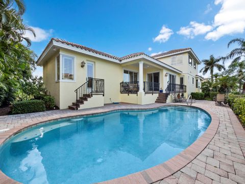 Tiny photo for 573 Spinnaker Lane, Longboat Key, FL 34228 (MLS # A4668083)