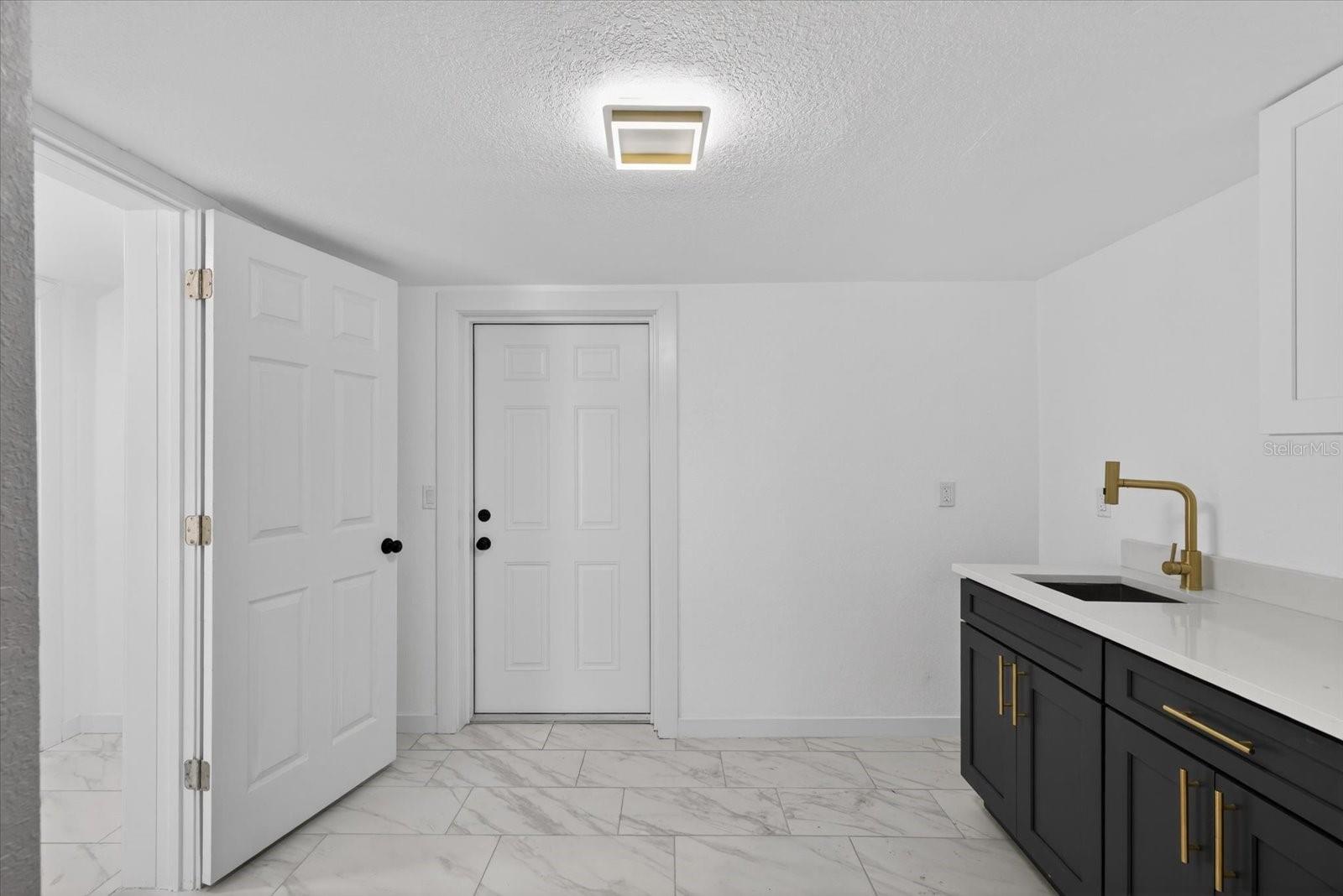 GULF TERRACE - Residential