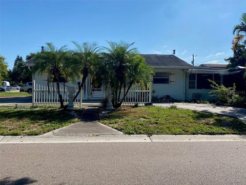 Photo of 695 41st Street N, St Petersburg, FL 33713 (MLS # TB8440920)