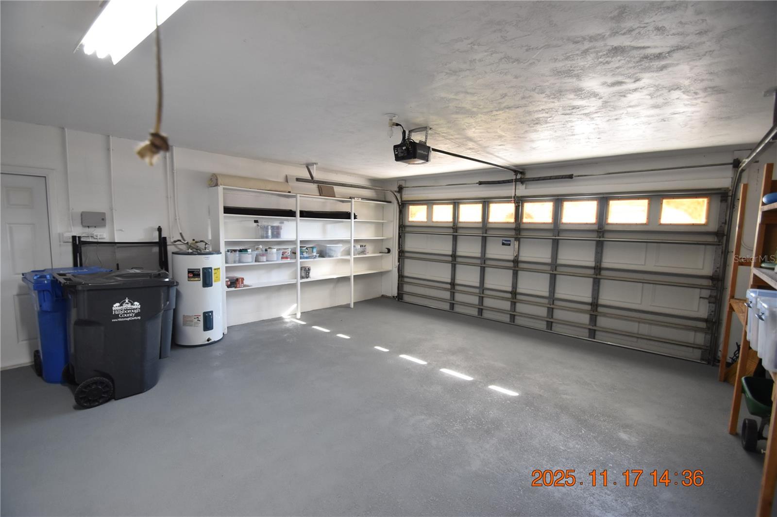 APOLLO BEACH UNIT TWO - Residential Lease