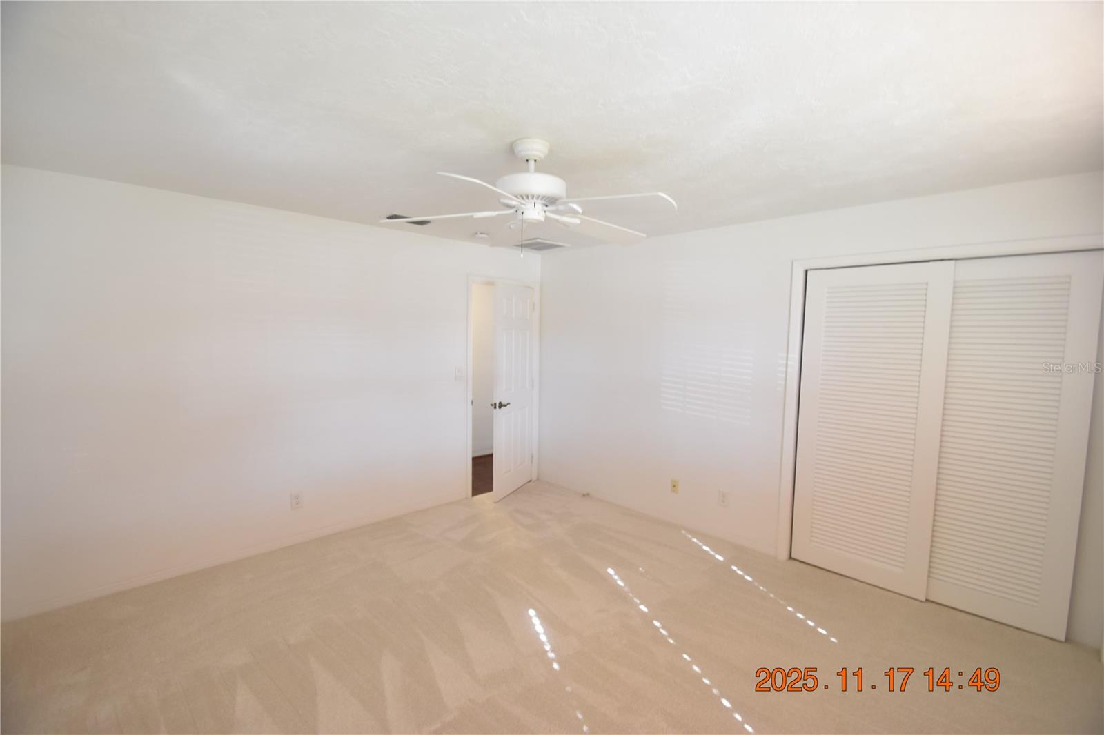 APOLLO BEACH UNIT TWO - Residential Lease