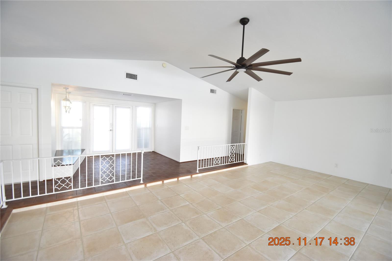 APOLLO BEACH UNIT TWO - Residential Lease