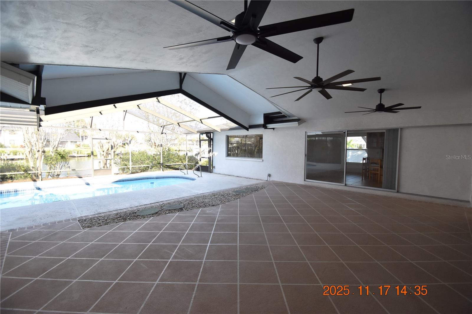 APOLLO BEACH UNIT TWO - Residential Lease