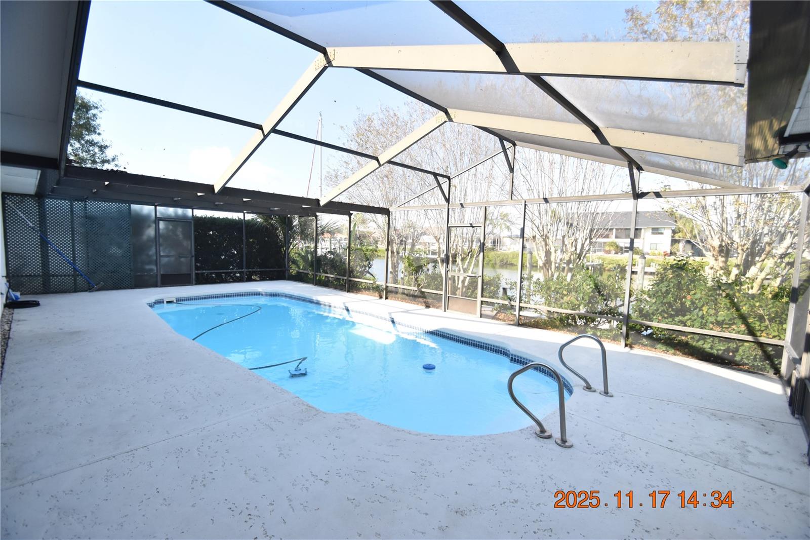 APOLLO BEACH UNIT TWO - Residential Lease