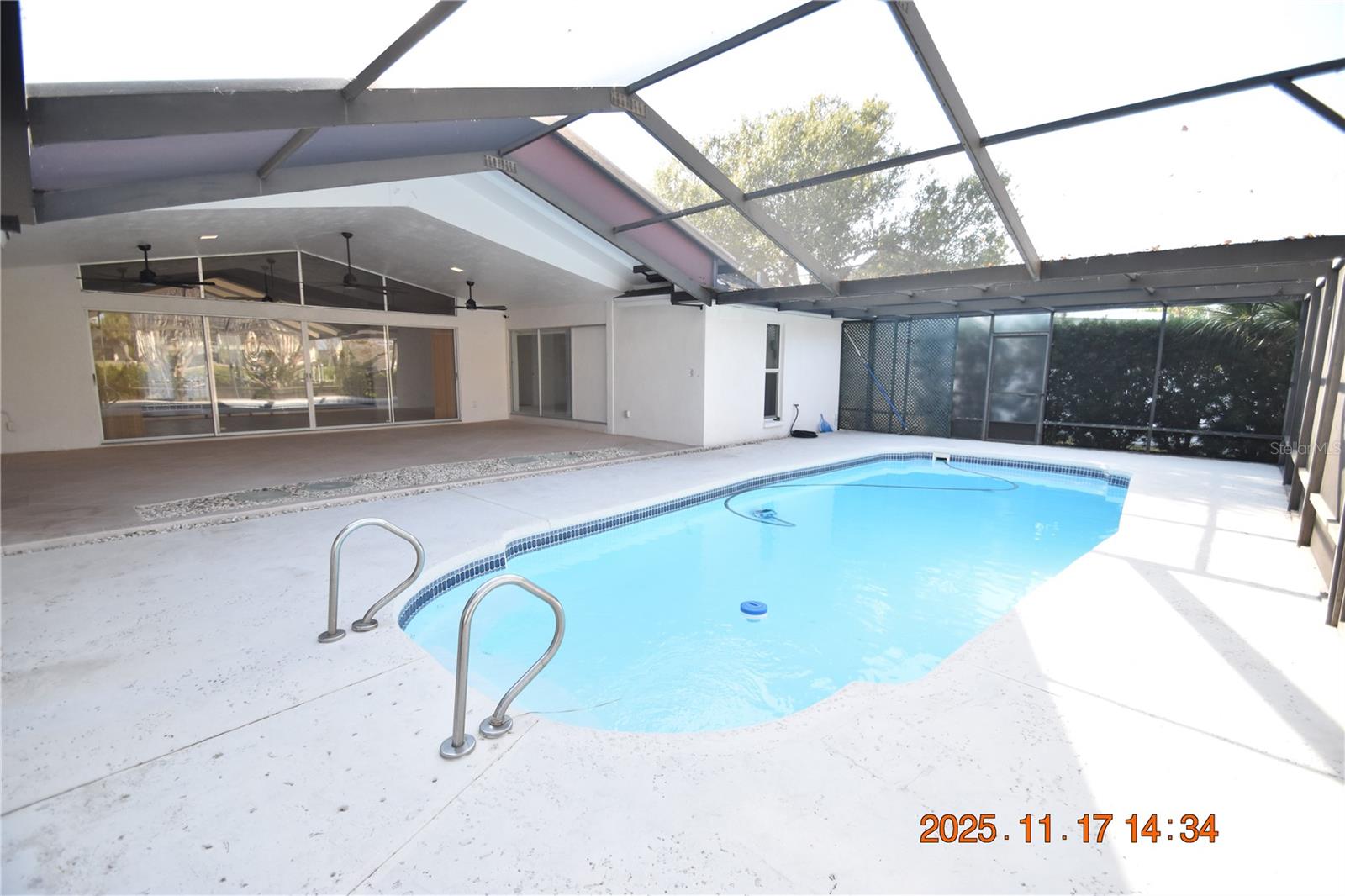 APOLLO BEACH UNIT TWO - Residential Lease