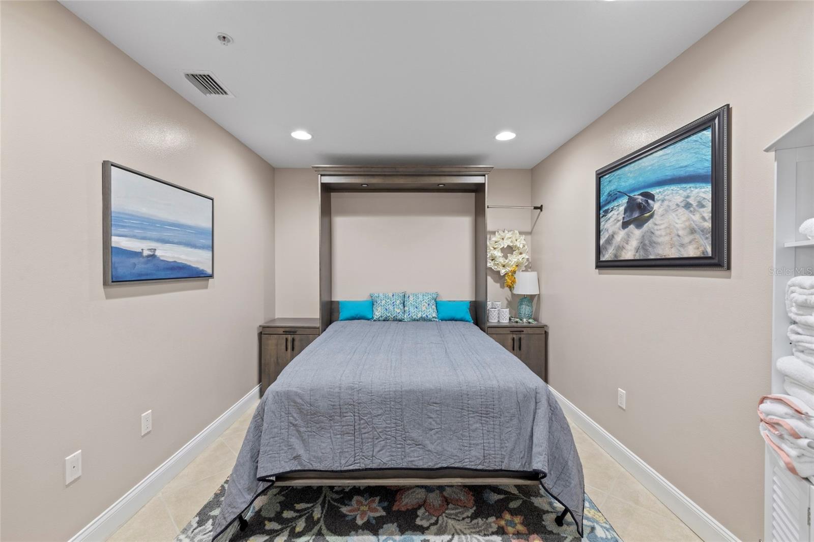 LAGUNA AT RIVIERA DUNES III - Residential