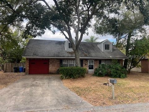 Photo of 14704 Carnation Drive, Tampa, FL 33613 (MLS # TB8448801)