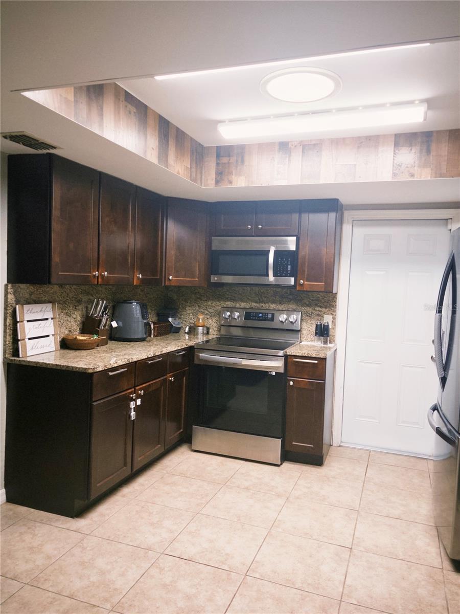 SWEETWOOD ESTATES - Residential