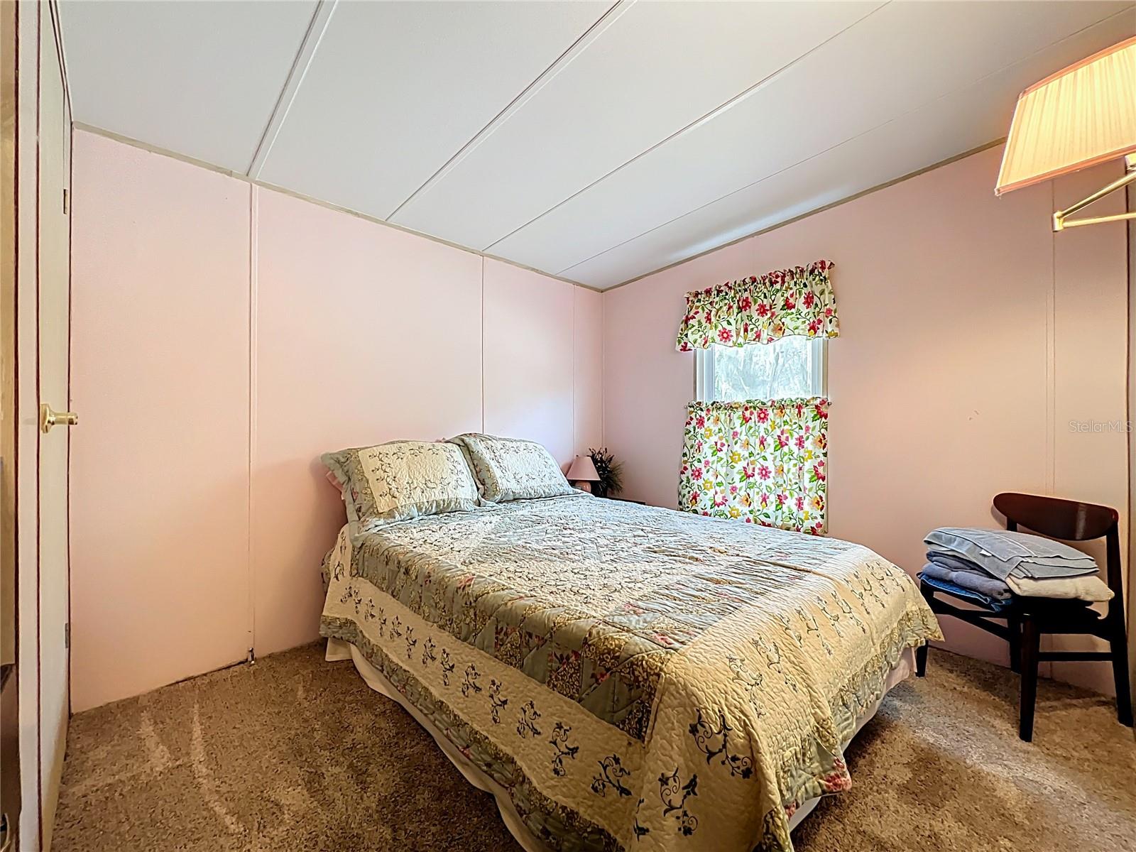 EAST LAKE HARRIS ESTATES - Residential