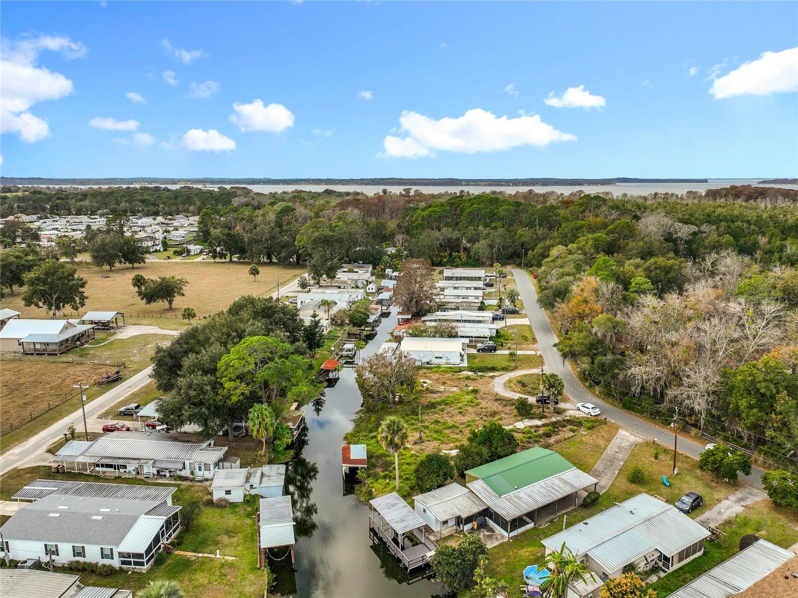 EAST LAKE HARRIS ESTATES - Residential