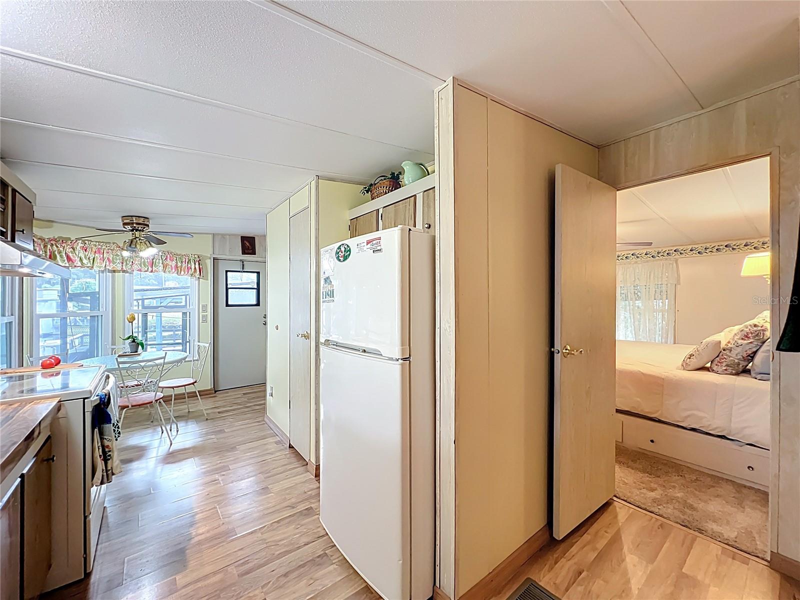 EAST LAKE HARRIS ESTATES - Residential