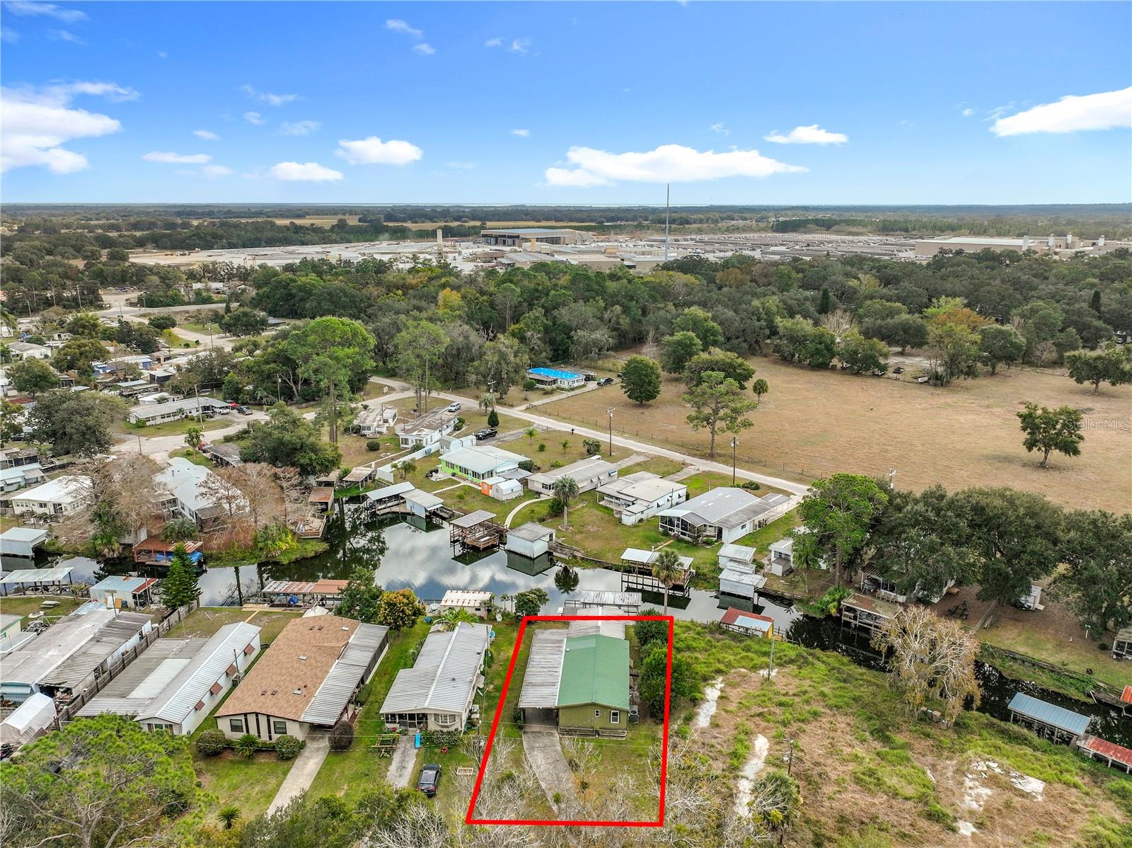 EAST LAKE HARRIS ESTATES - Residential