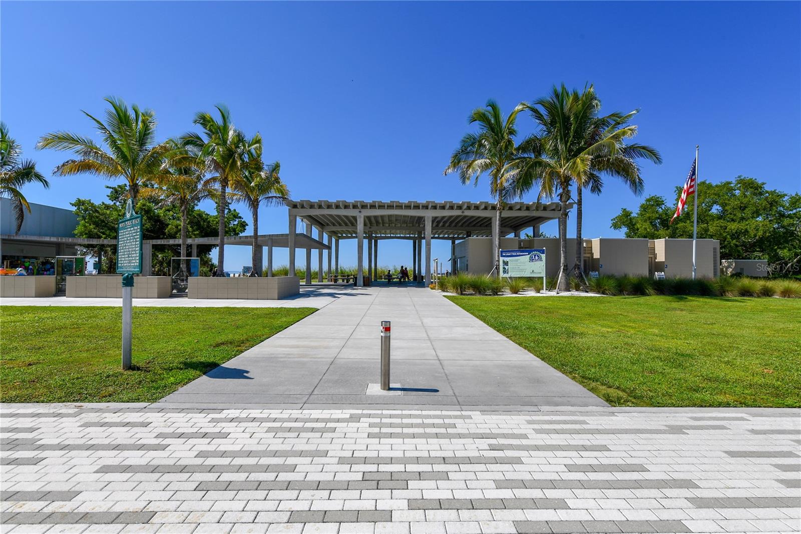 HARBOR TOWERS Y & R - Residential