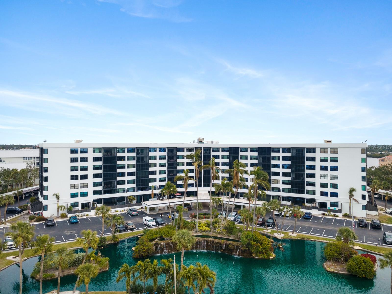 HARBOR TOWERS Y & R - Residential
