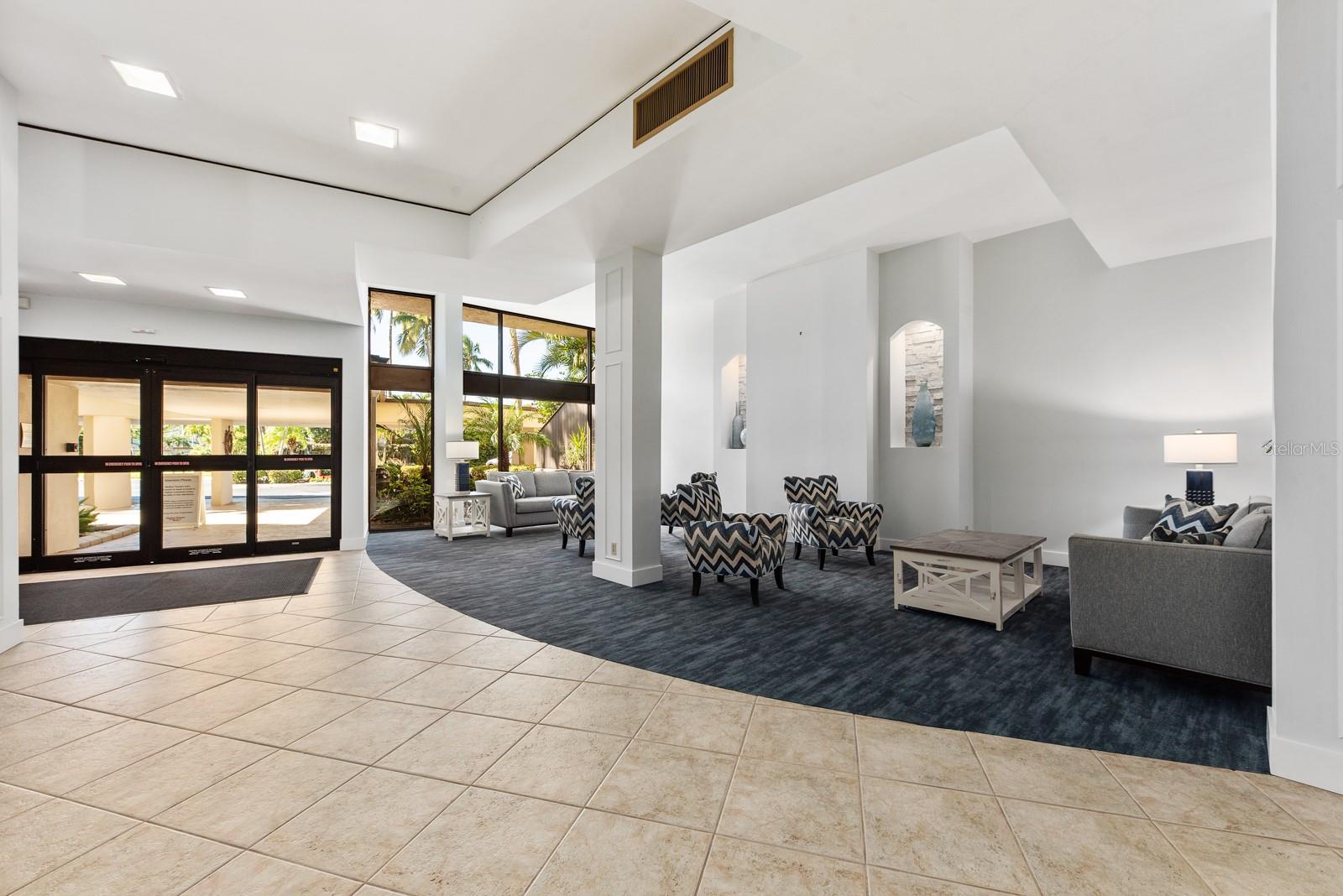 HARBOR TOWERS Y & R - Residential