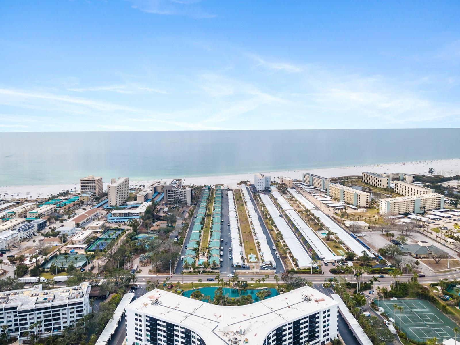 HARBOR TOWERS Y & R - Residential