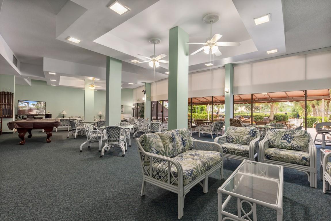HARBOR TOWERS Y & R - Residential