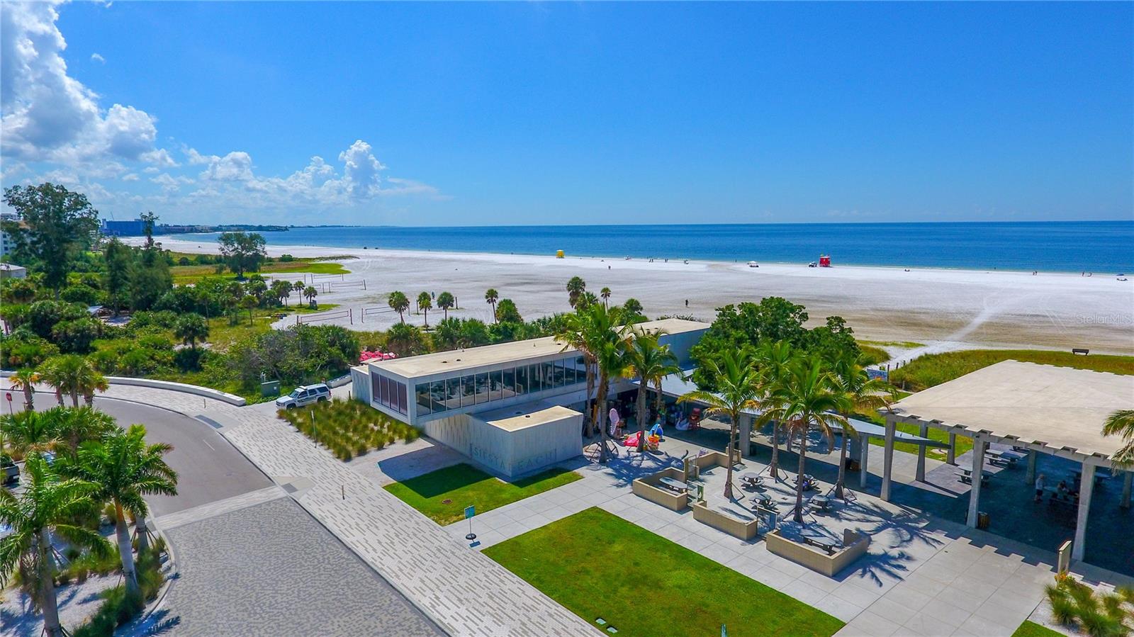HARBOR TOWERS Y & R - Residential