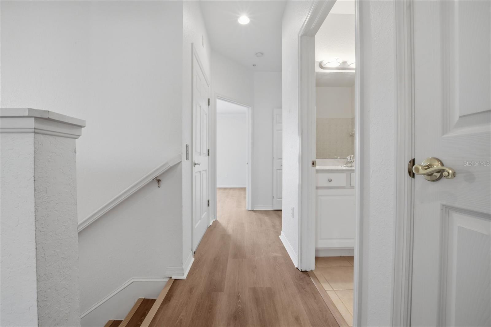 RIVERBAY TWNHMS PH TWO - Residential Lease