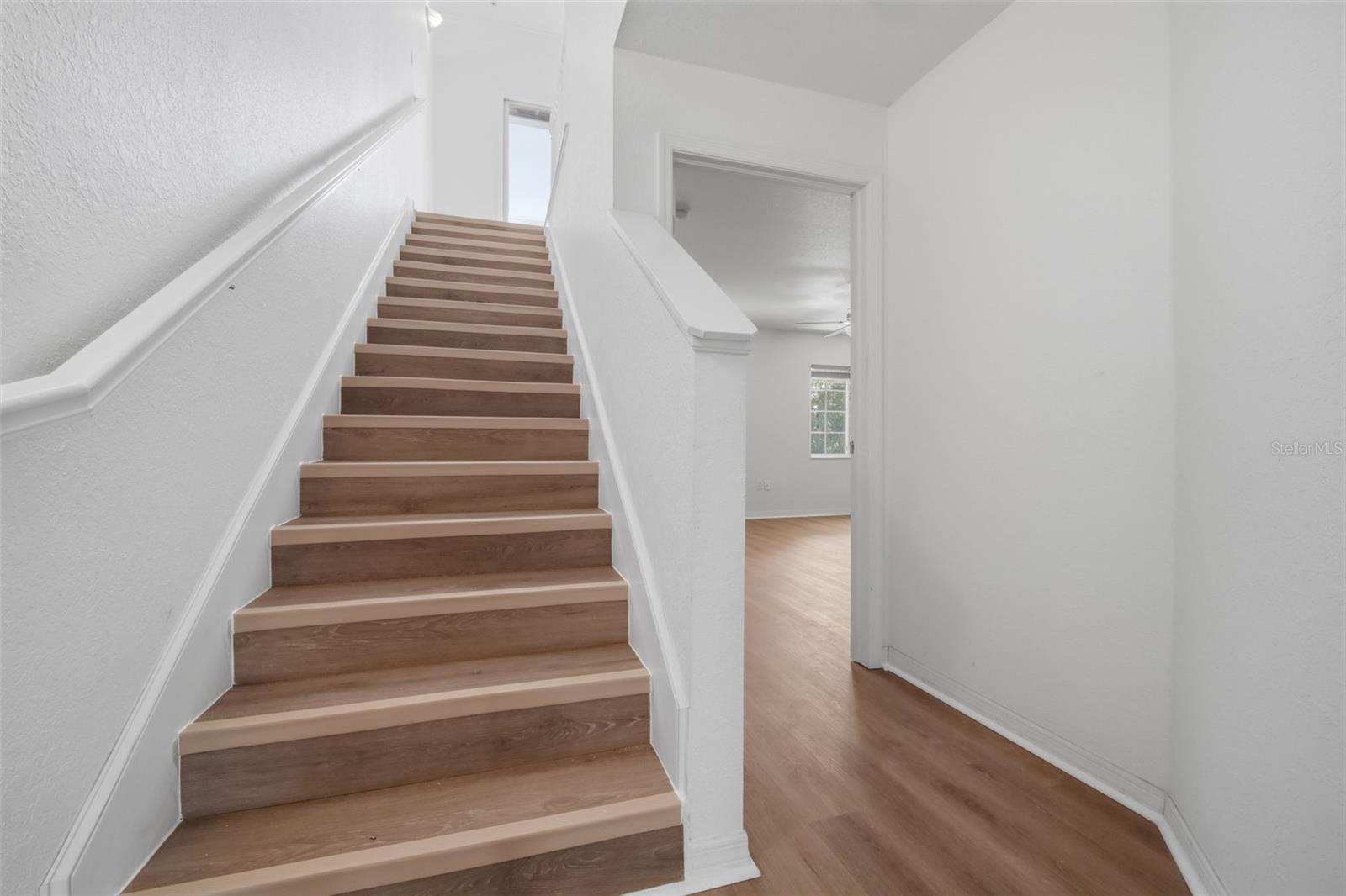 RIVERBAY TWNHMS PH TWO - Residential Lease