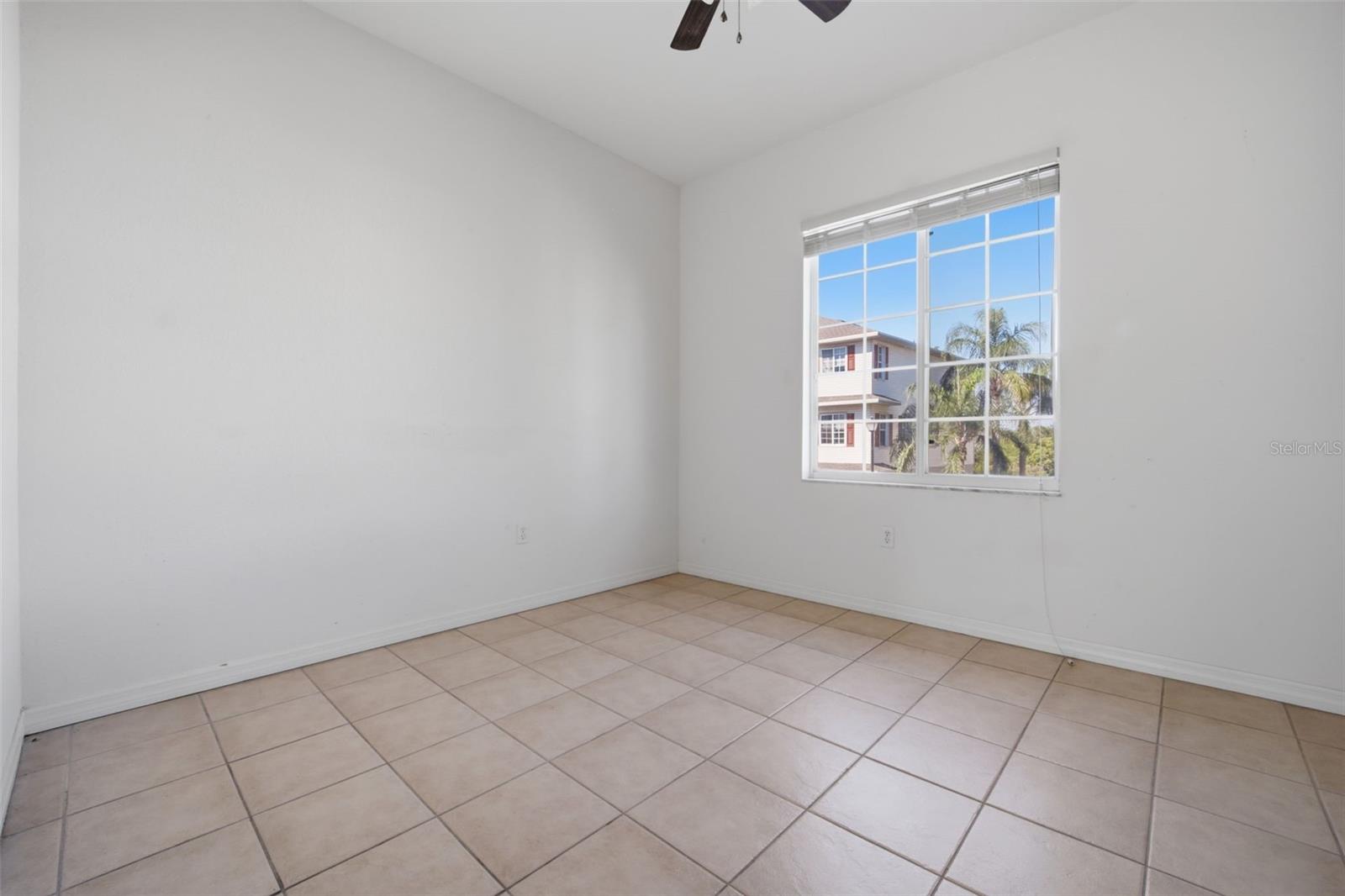 RIVERBAY TWNHMS PH TWO - Residential Lease