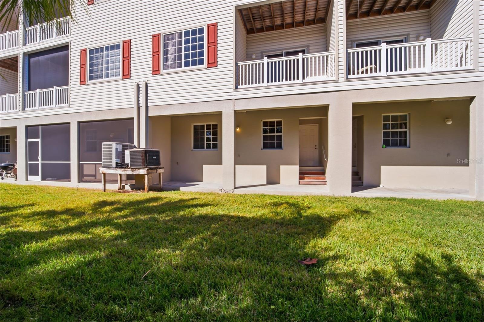 RIVERBAY TWNHMS PH TWO - Residential Lease