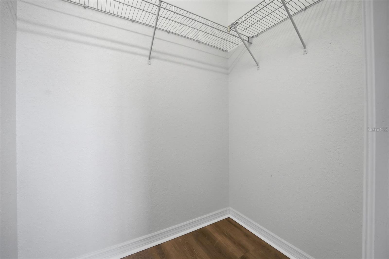 RIVERBAY TWNHMS PH TWO - Residential Lease