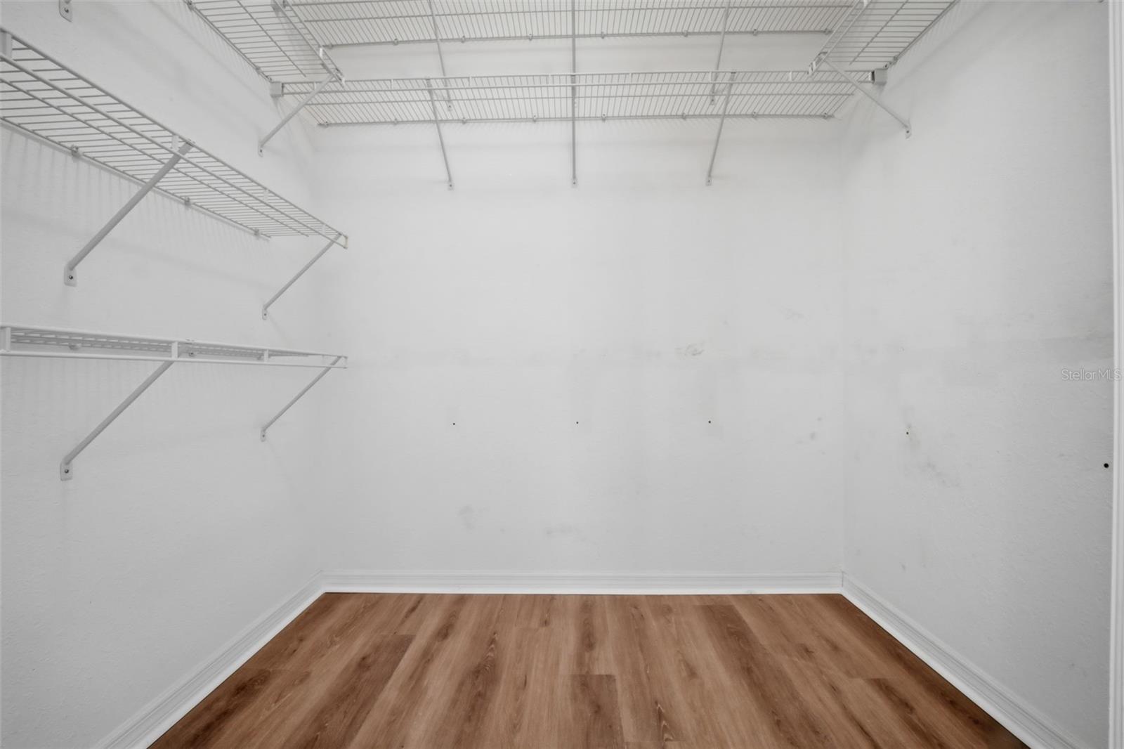 RIVERBAY TWNHMS PH TWO - Residential Lease