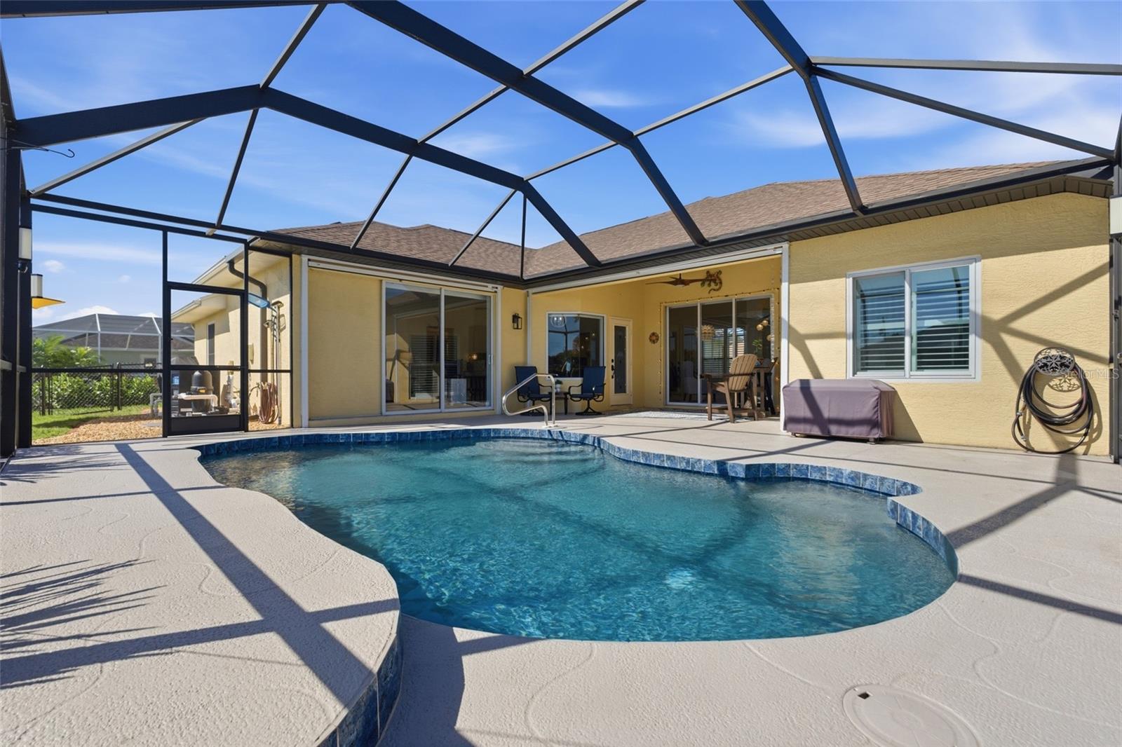 ROTONDA WEST BROADMOOR - Residential