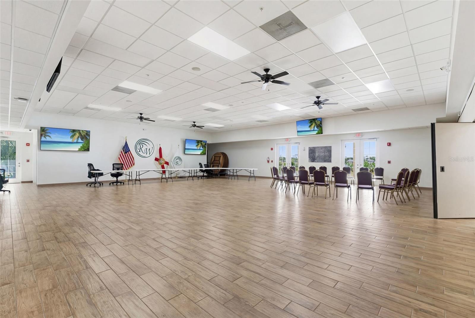 ROTONDA WEST BROADMOOR - Residential